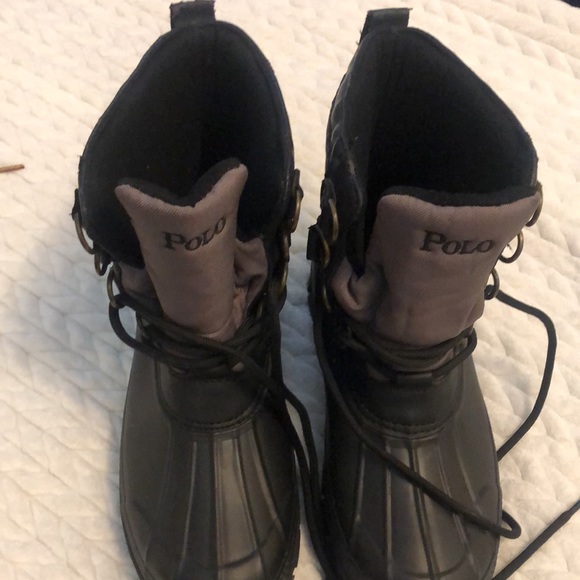 Ralph Lauren snow boots like new condition - Picture 6 of 6